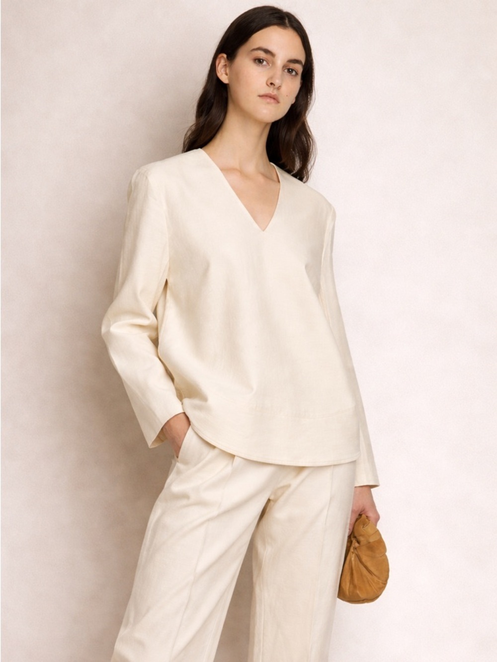 Gia Studios Viscose Linen Structured V Neck Top Cream Size M NWT